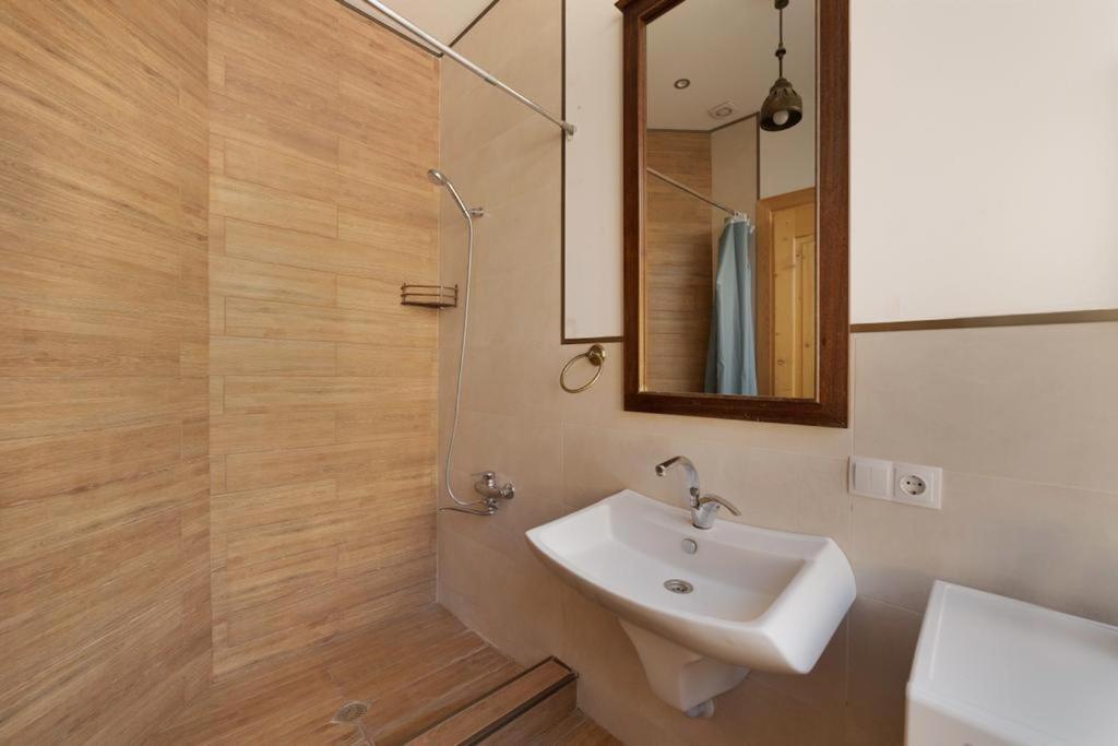Duplex Opera 3 Apartman Tbiliszi Kültér fotó